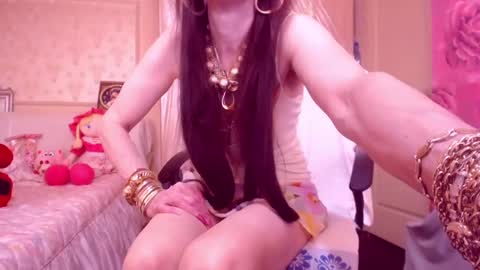 Cerise online show from 01/27/25, 11:54