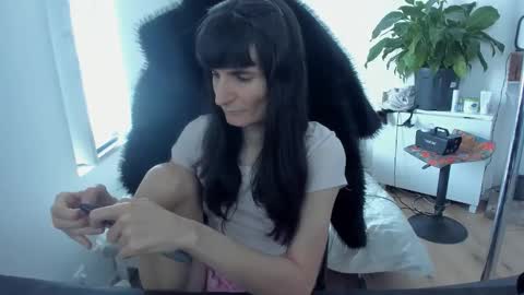 CeriseLapine online show from 09/28/25, 08:31