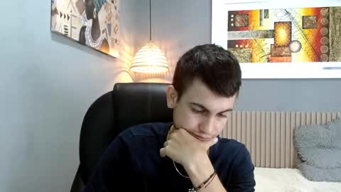 Snapshot of cerokershelby chatting on 12/18/25, 07:36 Ceroke online show from 12/18/25, 07:36