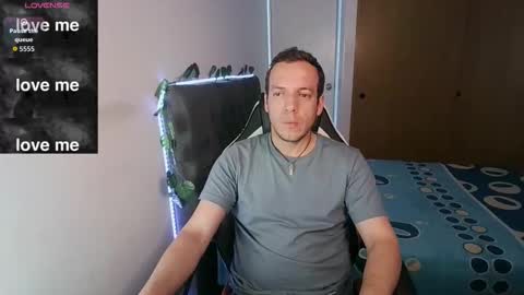 Snapshot of cerso1 chatting on 10/21/25, 05:08 Cerso online show from 10/21/25, 05:08