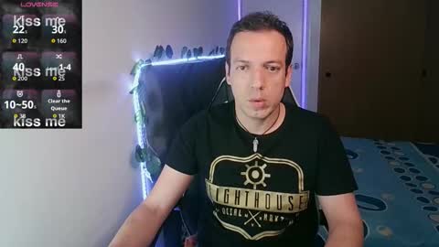 Snapshot of cerso1 chatting on 10/23/25, 02:11 Cerso online show from 10/23/25, 02:11