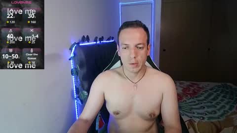Snapshot of cerso1 chatting on 11/19/25, 12:21 Cerso online show from 11/19/25, 12:21