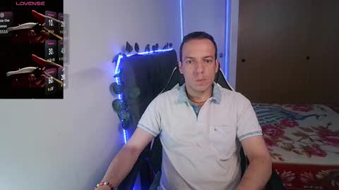 Snapshot of cerso1 chatting on 11/24/25, 01:44 Cerso online show from 11/24/25, 01:44
