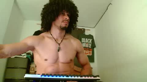 Snapshot of cesar_master_ chatting on 11/15/25, 10:48 cesar_master_ online show from 11/15/25, 10:48