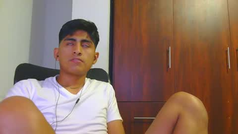 Snapshot of cesarex148 chatting on 12/10/24, 02:38 Cesar online show from 12/10/24, 02:38