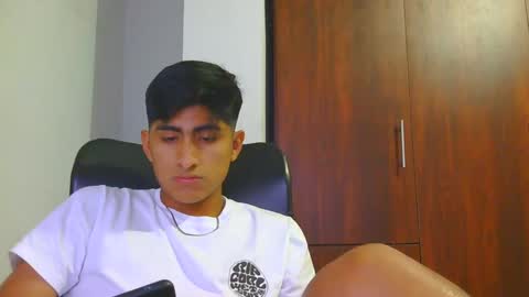 Snapshot of cesarex148 chatting on 12/12/24, 11:58 Cesar online show from 12/12/24, 11:58