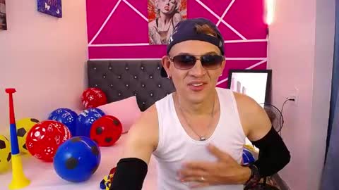 Cesirry online show from 07/07/26, 07:40