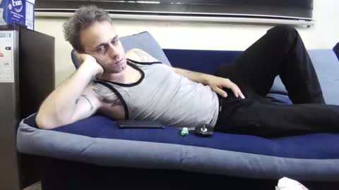 cezar online show from 10/20/25, 05:24