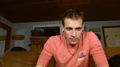 Snapshot of cguffey2284 chatting on 12/27/24, 06:24 cguffey2284 online show from 12/27/24, 06:24