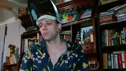 Snapshot of cguffey2284 chatting on 02/14/25, 12:14 cguffey2284 online show from 02/14/25, 12:14