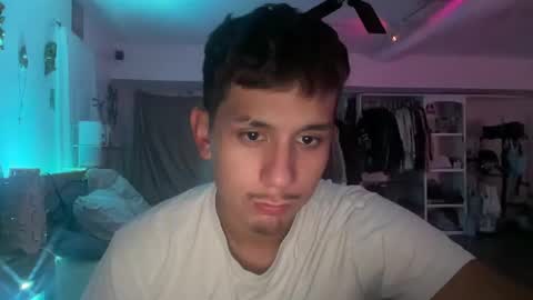 Snapshot of ch3micalhyp3boy chatting on 09/25/25, 10:30 Kpapi online show from 09/25/25, 10:30