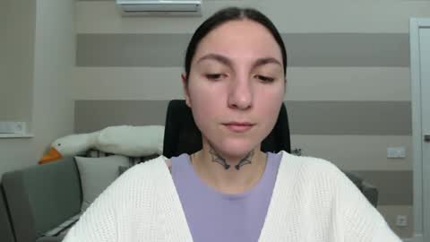 Kate online show from 12/30/24, 06:20