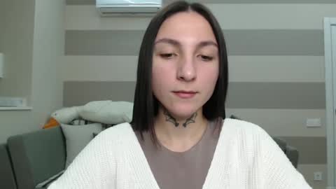 Kate online show from 01/06/25, 01:08