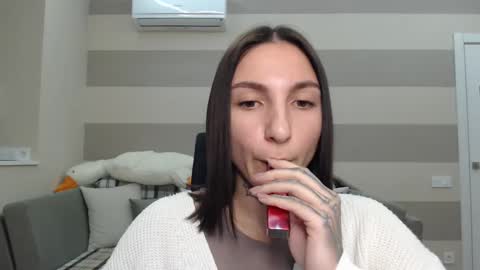 Kate online show from 01/08/25, 10:26
