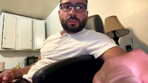 chachy020898 online show from 05/19/26, 03:57