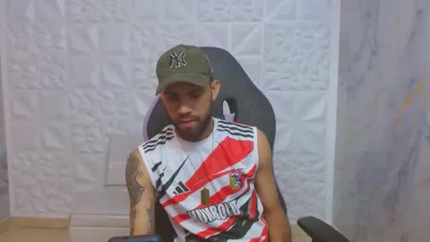 Snapshot of chacorta_ chatting on 03/15/26, 02:45 chacorta_ online show from 03/15/26, 02:45