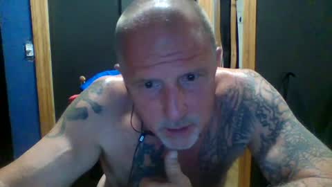 Snapshot of chadsters123 chatting on 06/25/26, 04:45 chadsters123 online show from 06/25/26, 04:45