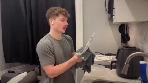 ChadTitan online show from 11/23/25, 01:27