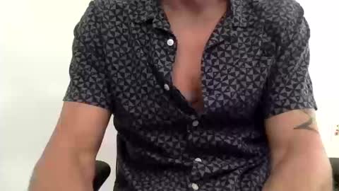 Chags online show from 10/15/25, 05:35