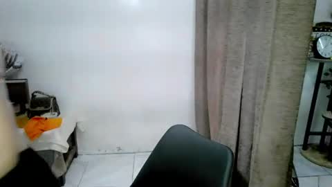 chakadal_xx online show from 10/01/25, 11:33