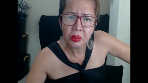 Snapshot of champaka123 chatting on 03/28/26, 01:54 champaka online show from 03/28/26, 01:54