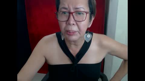 Snapshot of champaka123 chatting on 04/15/26, 01:07 champaka online show from 04/15/26, 01:07