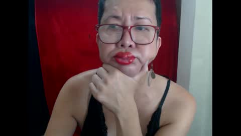 Snapshot of champaka123 chatting on 05/06/26, 02:08 champaka online show from 05/06/26, 02:08
