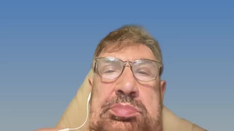 Snapshot of champsex305610 chatting on 03/04/25, 06:50 champsex305610 online show from 03/04/25, 06:50