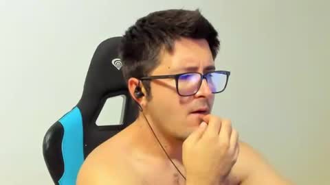 Snapshot of chance307 chatting on 11/06/25, 01:17 Chance online show from 11/06/25, 01:17