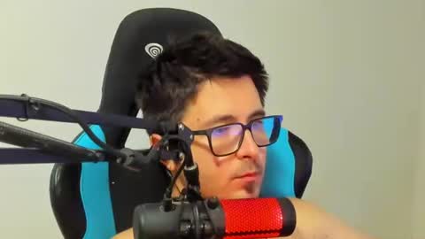 Snapshot of chance307 chatting on 11/06/25, 08:54 Chance online show from 11/06/25, 08:54