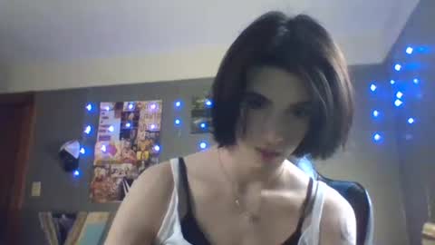 chanel2002 online show from 03/04/25, 06:39