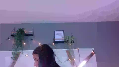 Snapshot of chaneladamss_ chatting on 10/28/25, 02:59 C H A N E L online show from 10/28/25, 02:59