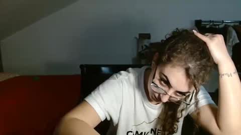 Snapshot of chanelis069 chatting on 02/25/25, 05:15 Stephanieblisss online show from 02/25/25, 05:15