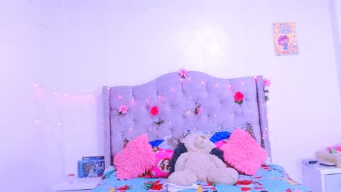 Chanelle 07 online show from 02/28/25, 12:54