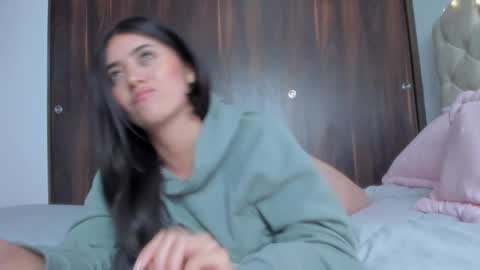 Snapshot of chanellgv chatting on 01/30/25, 06:43 Chanell online show from 01/30/25, 06:43