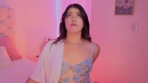 Chanell online show from 09/28/25, 08:25