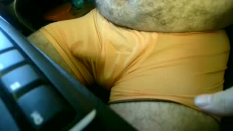 chang92543 online show from 10/31/25, 11:39