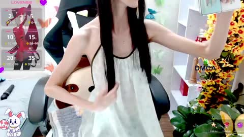 Snapshot of changchang_ chatting on 05/05/26, 01:46 changchang_ online show from 05/05/26, 01:46