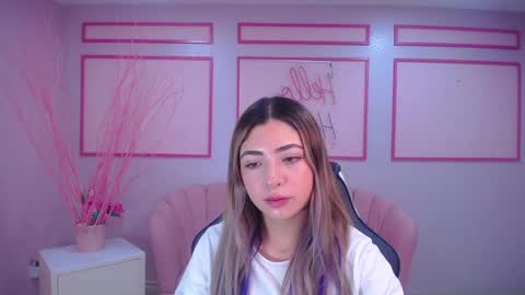 Snapshot of channel_blonde_a chatting on 01/11/25, 04:46 channel_blonde_a online show from 01/11/25, 04:46