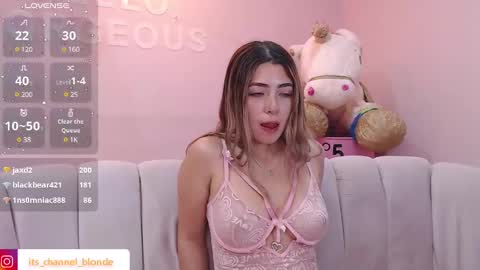 Snapshot of channel_blonde_a chatting on 01/20/25, 07:57 channel_blonde_a online show from 01/20/25, 07:57