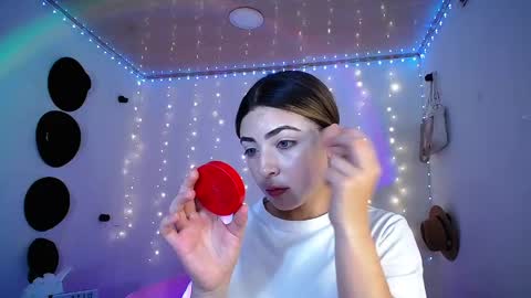 Snapshot of channel_blonde_a chatting on 03/10/25, 06:01 channel_blonde_a online show from 03/10/25, 06:01