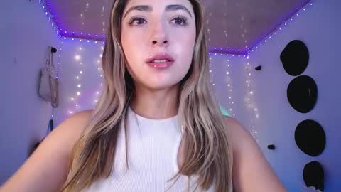 Snapshot of channel_blonde_a chatting on 03/12/25, 06:55 channel_blonde_a online show from 03/12/25, 06:55