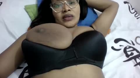 chantal99 online show from 01/18/25, 04:31
