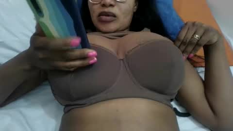 chantal99 online show from 01/23/25, 09:39