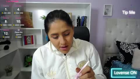 chantal online show from 06/17/26, 01:12