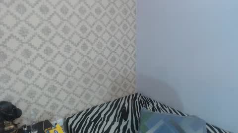 Snapshot of chantal_taylor_ chatting on 01/10/25, 06:06 Raquel online show from 01/10/25, 06:06