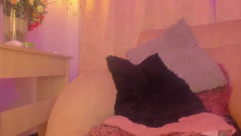 Chantall online show from 12/06/24, 06:59