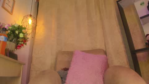 Chantall online show from 12/30/24, 04:42