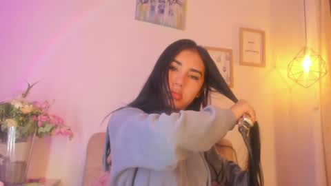 Chantall online show from 02/18/25, 04:48