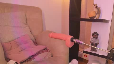 Chantall online show from 02/24/25, 07:44